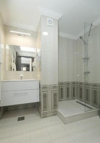 Imagen general del Hotel Palace, Schela Cladovei. Foto 5