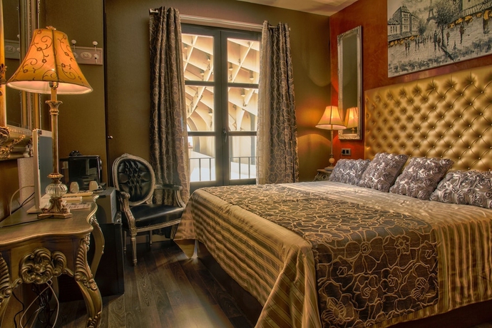 Imagen de la habitación del Hotel Palace Sevilla. Foto 4