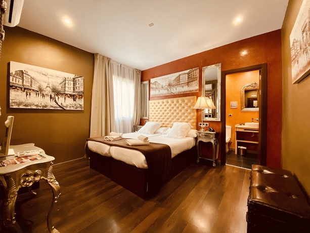 Imagen de la habitación del Hotel Palace Sevilla. Foto 5