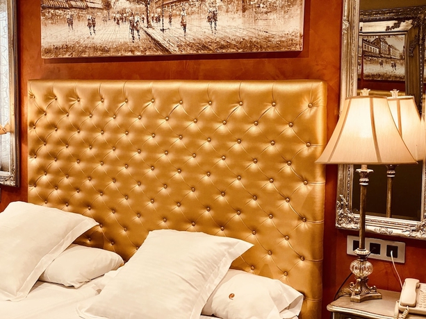 Imagen de la habitación del Hotel Palace Sevilla. Foto 8