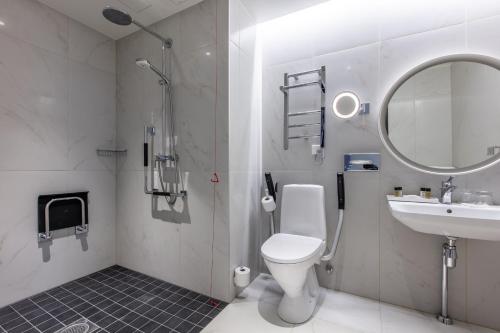 Imagen de la habitación del Hotel Palace Tallinn. Foto 19