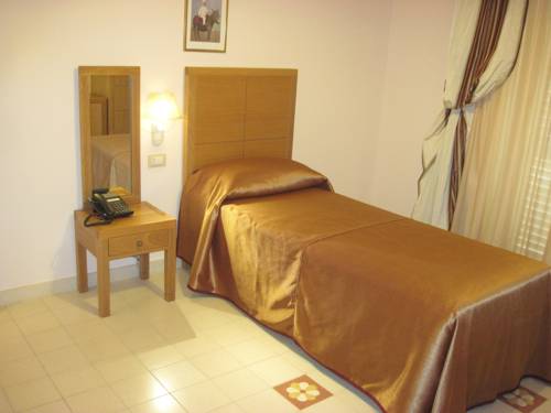 Imagen de la habitación del Hotel Palace Una Nuova Strada. Foto 8
