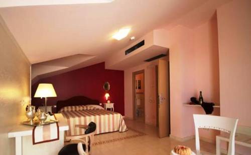 Imagen de la habitación del Hotel Palace Una Nuova Strada. Foto 9