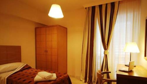 Imagen de la habitación del Hotel Palace Una Nuova Strada. Foto 11