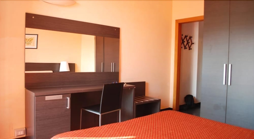 Imagen de la habitación del Hotel Palace, Varazze. Foto 6