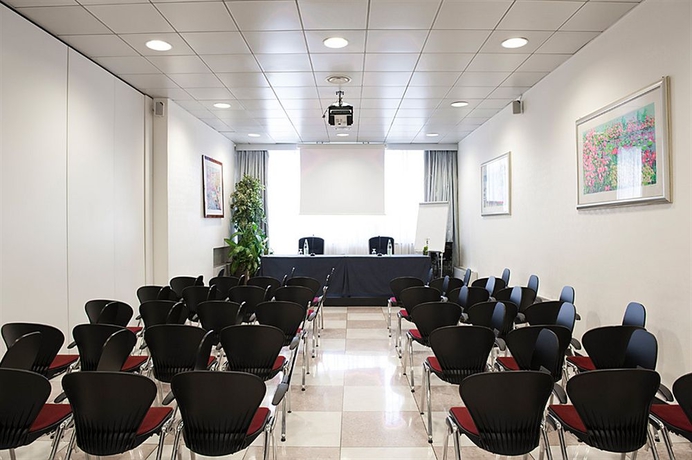 Imagen de los interiores del Hotel Palace Verona. Foto 5