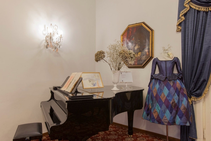 Imagen de los interiores del Hotel Palace, Viareggio. Foto 12