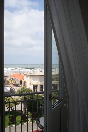 Imagen de la habitación del Hotel Palace, Viareggio. Foto 4