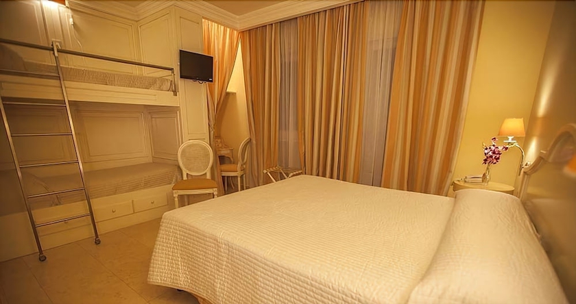 Imagen de la habitación del Hotel Palace Vieste. Foto 11