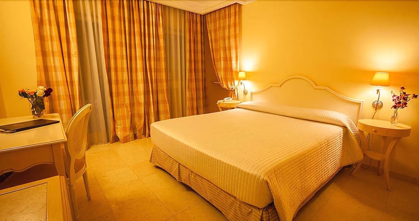 Imagen de la habitación del Hotel Palace Vieste. Foto 13