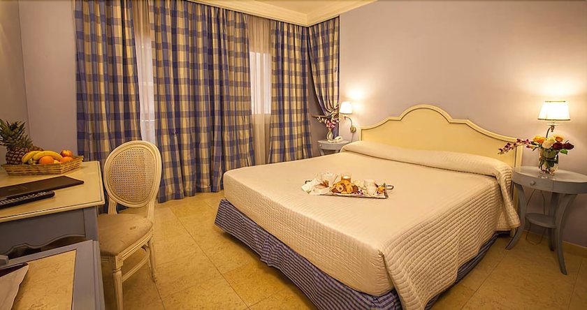 Imagen de la habitación del Hotel Palace Vieste. Foto 14