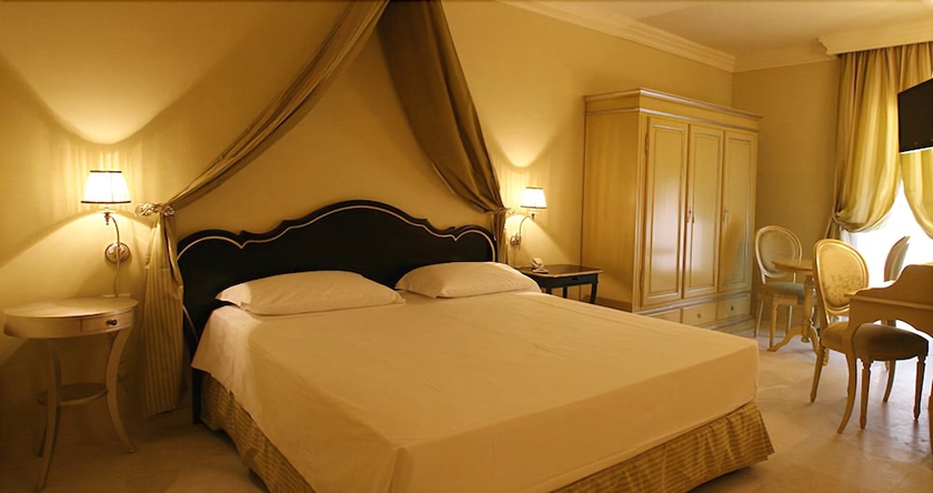 Imagen de la habitación del Hotel Palace Vieste. Foto 17