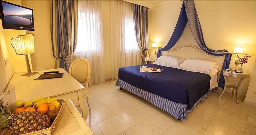 Imagen de la habitación del Hotel Palace Vieste. Foto 18