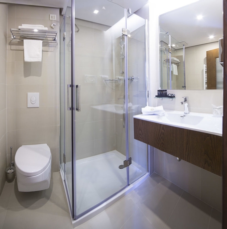 Imagen de la habitación del Hotel Palace, Zagreb. Foto 6