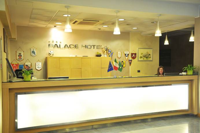 Imagen de los interiores del Hotel Palace Zingonia. Foto 18