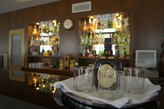 Imagen del bar/restaurante del Hotel Palace and Spa Monte Rio. Foto 1