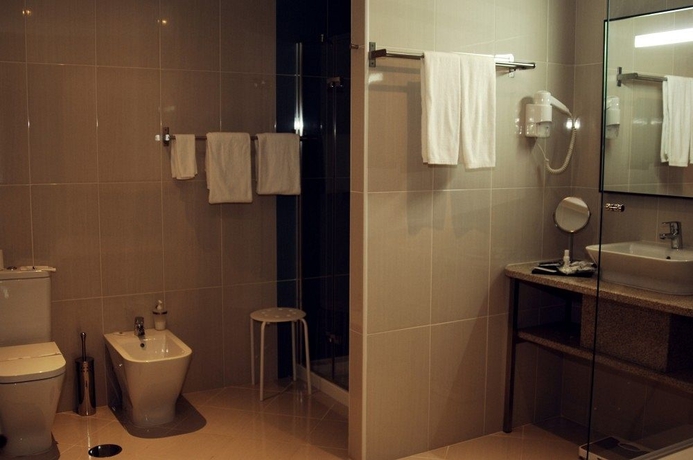 Imagen de la habitación del Hotel Palace and Spa Termas De S. Miguel. Foto 7