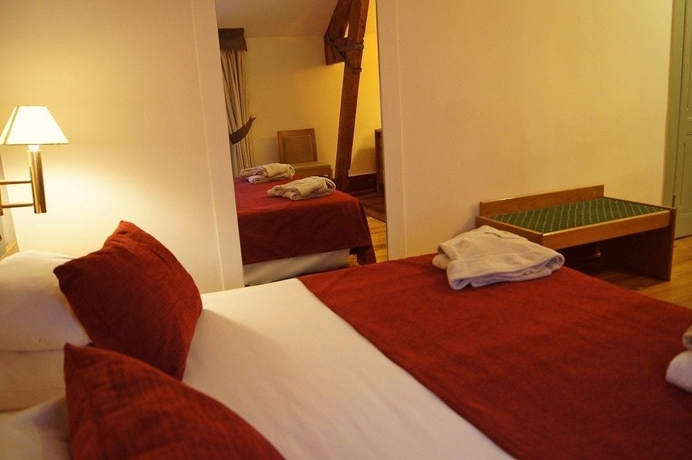 Imagen de la habitación del Hotel Palace and Spa Termas De São Vicente. Foto 7