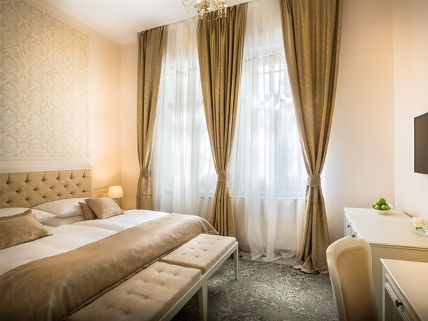 Imagen general del Hotel Palace-Bellevue. Foto 5