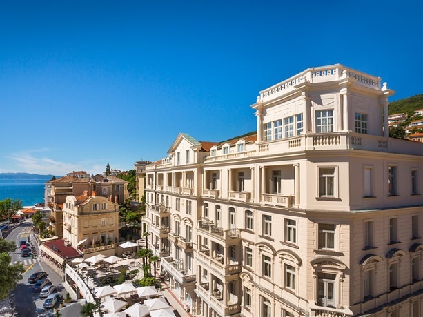 Imagen general del Hotel Palace-Bellevue. Foto 8