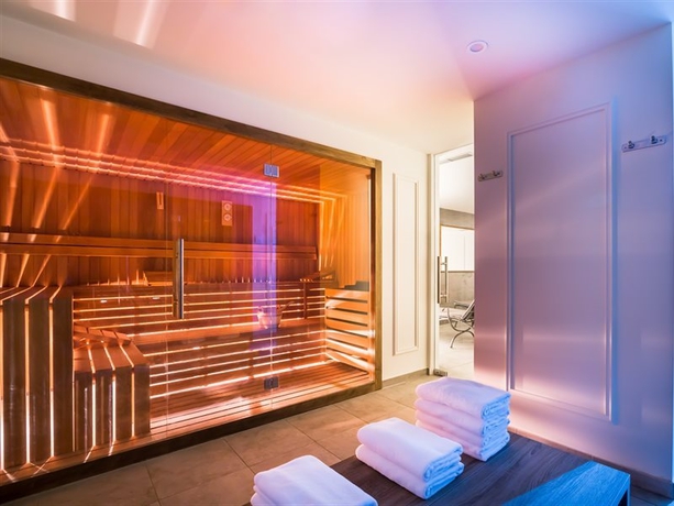 Imagen general del Hotel Palace-Bellevue. Foto 11