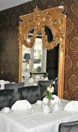 Imagen del bar/restaurante del Hotel Palacel. Foto 2