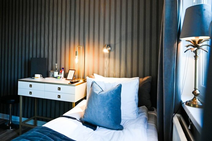 Imagen de la habitación del Hotel Palacel. Foto 15