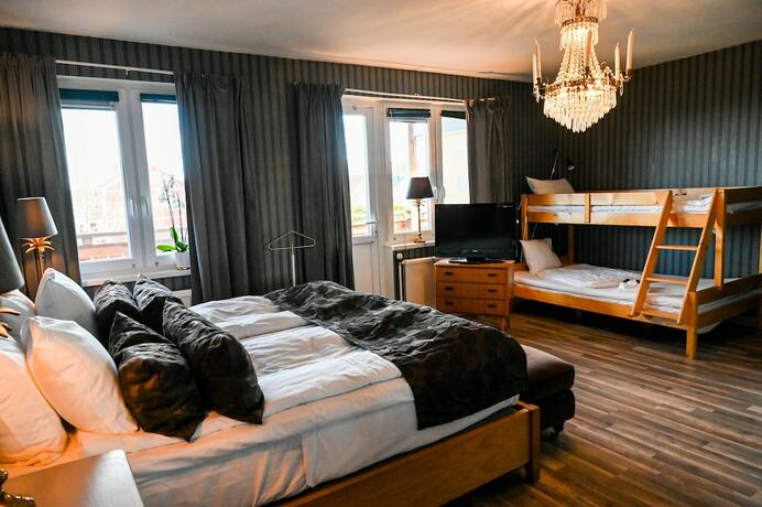 Imagen de la habitación del Hotel Palacel. Foto 20