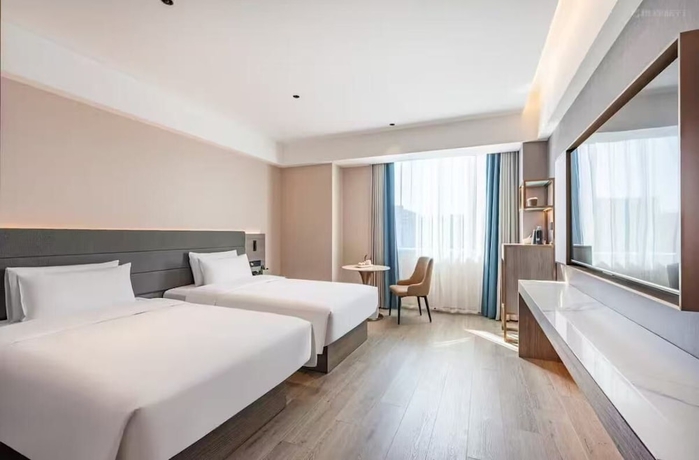 Imagen de la habitación del Hotel Palaces. Foto 3