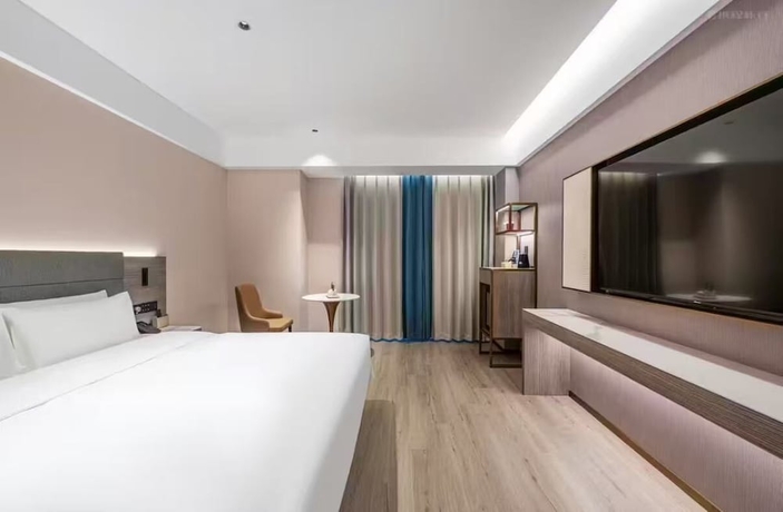 Imagen de la habitación del Hotel Palaces. Foto 6
