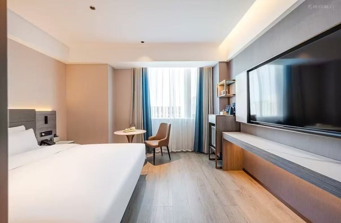 Imagen de la habitación del Hotel Palaces. Foto 8