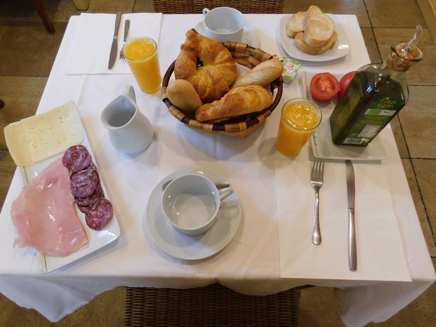 Imagen del bar/restaurante del Hotel Palacete. Foto 6