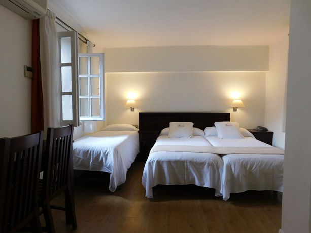 Imagen de la habitación del Hotel Palacete. Foto 21