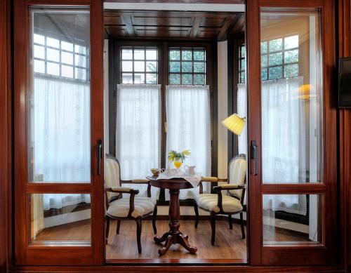 Imagen general del Hotel Palacio Arias. Foto 7