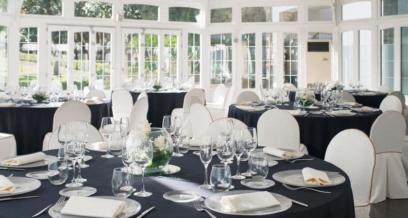 Imagen del bar/restaurante del Hotel Palacio Aviles, Affiliated By Meliá. Foto 18