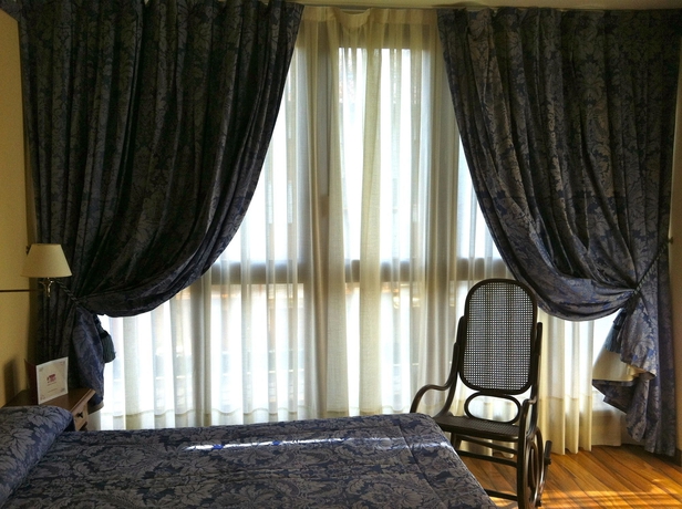 Imagen de la habitación del Hotel Palacio Azcárate. Foto 11