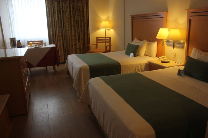 Imagen de la habitación del Hotel Palacio Azteca. Foto 9