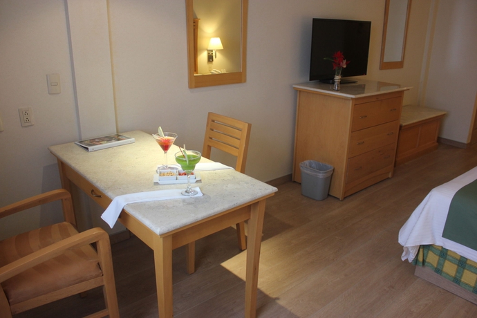 Imagen de la habitación del Hotel Palacio Azteca. Foto 11