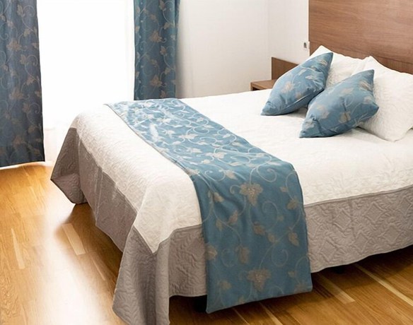 Imagen de la habitación del Hotel Palacio Baron Andilla. Foto 12