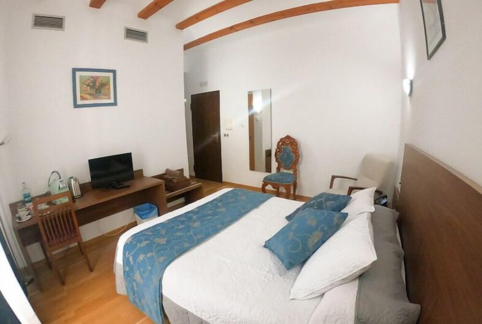 Imagen de la habitación del Hotel Palacio Baron Andilla. Foto 15