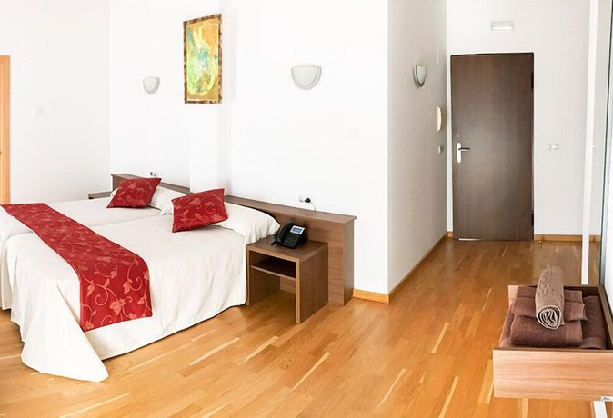 Imagen de la habitación del Hotel Palacio Baron Andilla. Foto 18