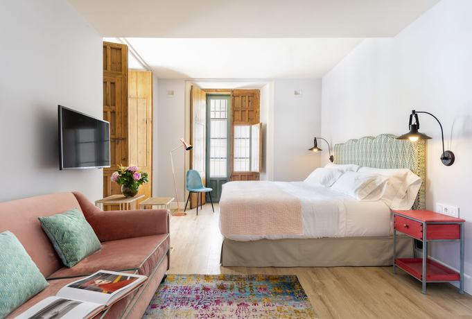 Imagen de la habitación del Hotel Palacio Bucarelli. Foto 7