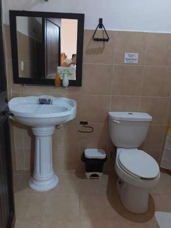 Imagen de la habitación del Hotel Palacio Canton. Foto 19