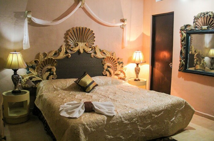 Imagen de la habitación del Hotel Palacio Canton. Foto 27