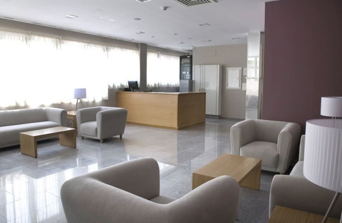 Imagen del bar/restaurante del Hotel Palacio De Asturias. Foto 6