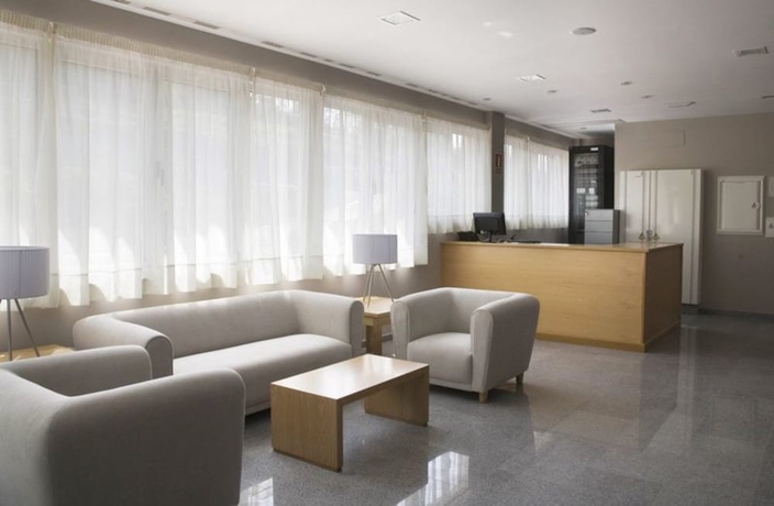 Imagen del bar/restaurante del Hotel Palacio De Asturias. Foto 7