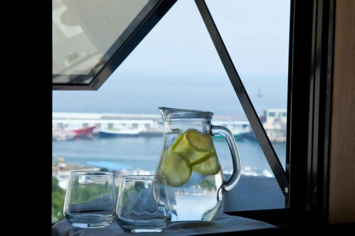 Imagen de la habitación del Hotel Palacio De Cristal. Foto 4