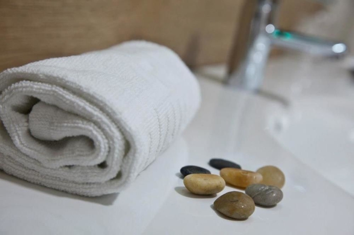 Imagen de la habitación del Hotel Palacio De Cristal. Foto 7