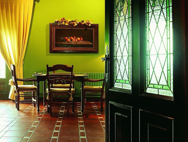 Imagen de los interiores del Hotel Palacio De Cutre. Foto 19