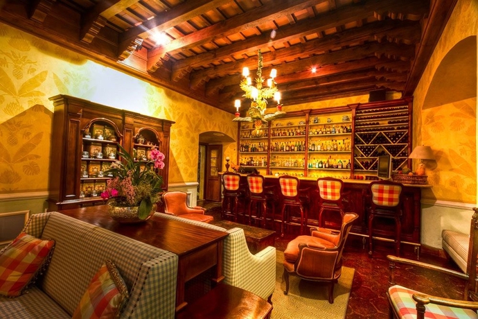 Imagen del bar/restaurante del Hotel Palacio De Do&ntilde;a Leonor. Foto 3